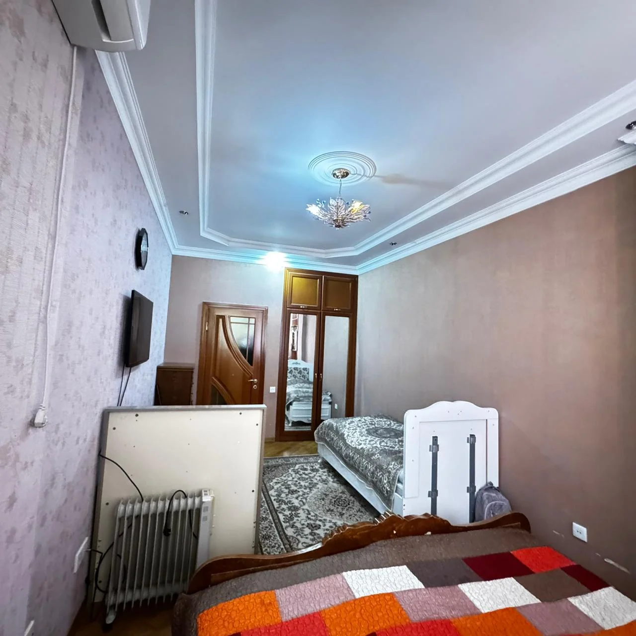 Nerimanovda 3 otaqlı mənzil