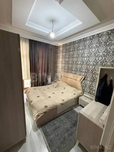 Kirayə 2 otaqlı Mənzil 80 m² Yasamal r. Yeni Yasamal q. İnşaatçılar m. – şəkil 3