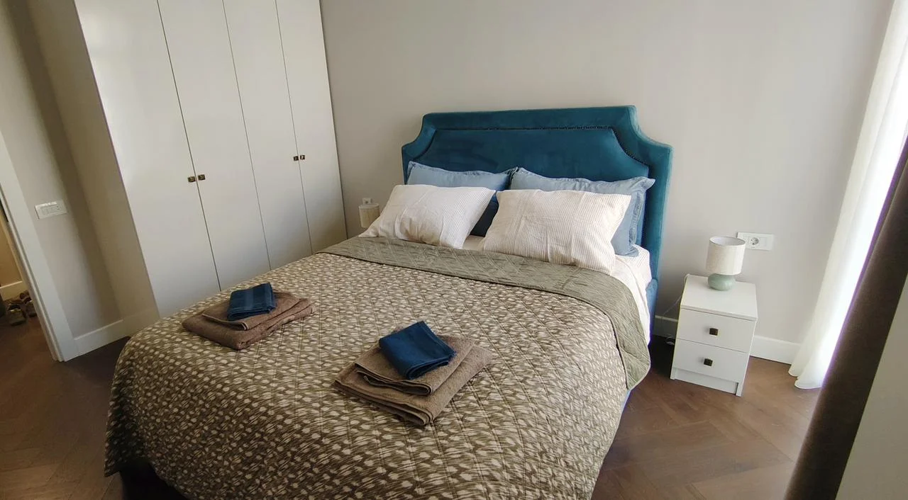 Kirayə 2 otaqlı Mənzil 68 m² Xətai r.