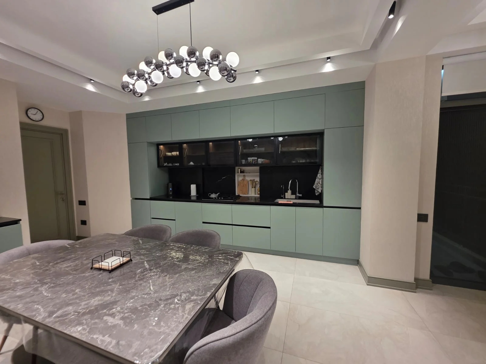 Satılır 3 otaqlı Mənzil 142 m² Nərimanov r.