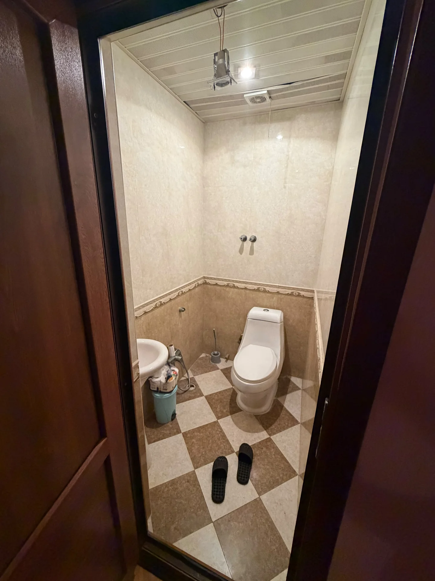 Kirayə 3 otaqlı Mənzil 100 m² Binəqədi r.