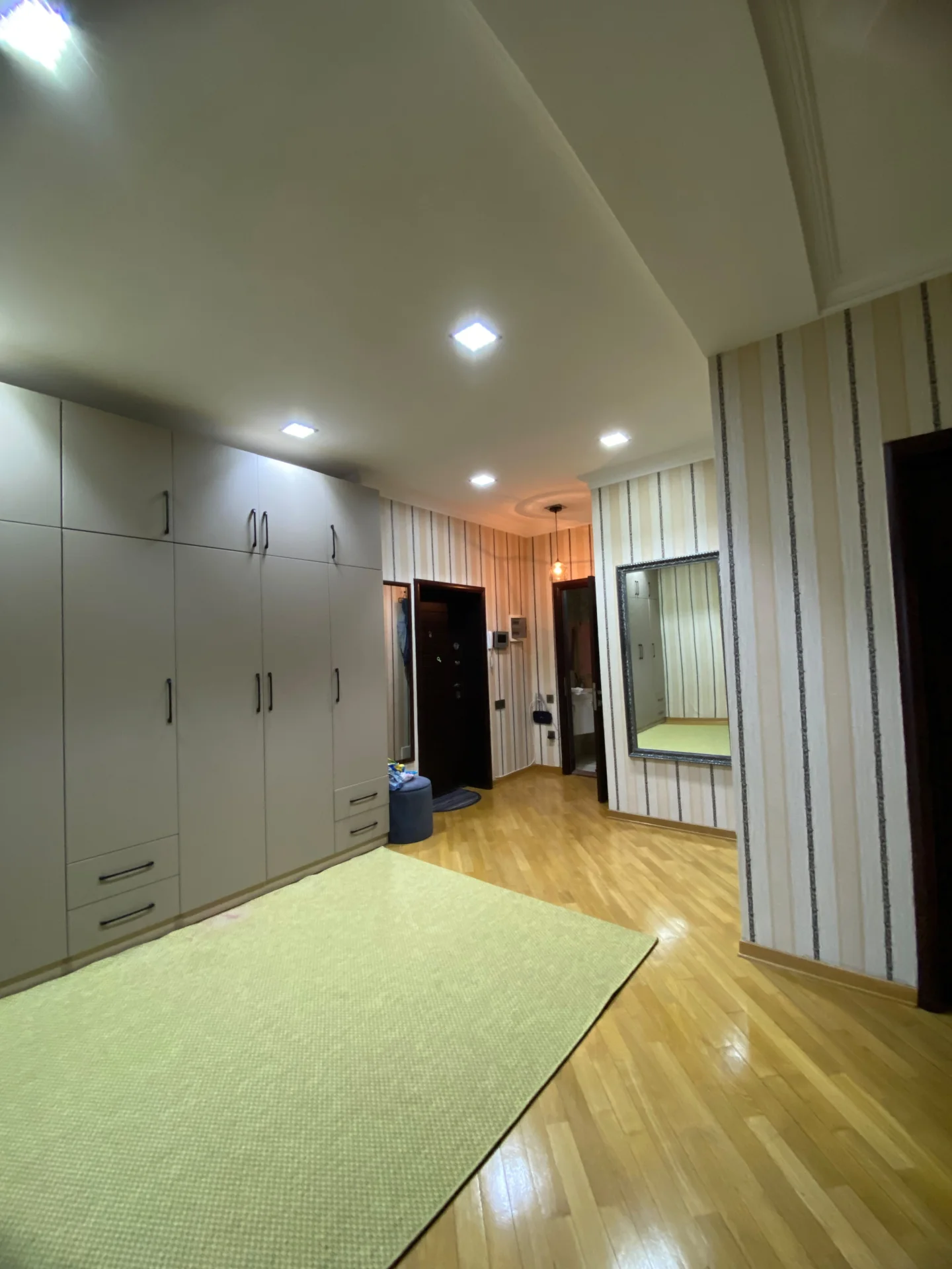 Satılır 3 otaqlı Mənzil 123 m² Nəsimi r. 8 Noyabr m. – şəkil 12