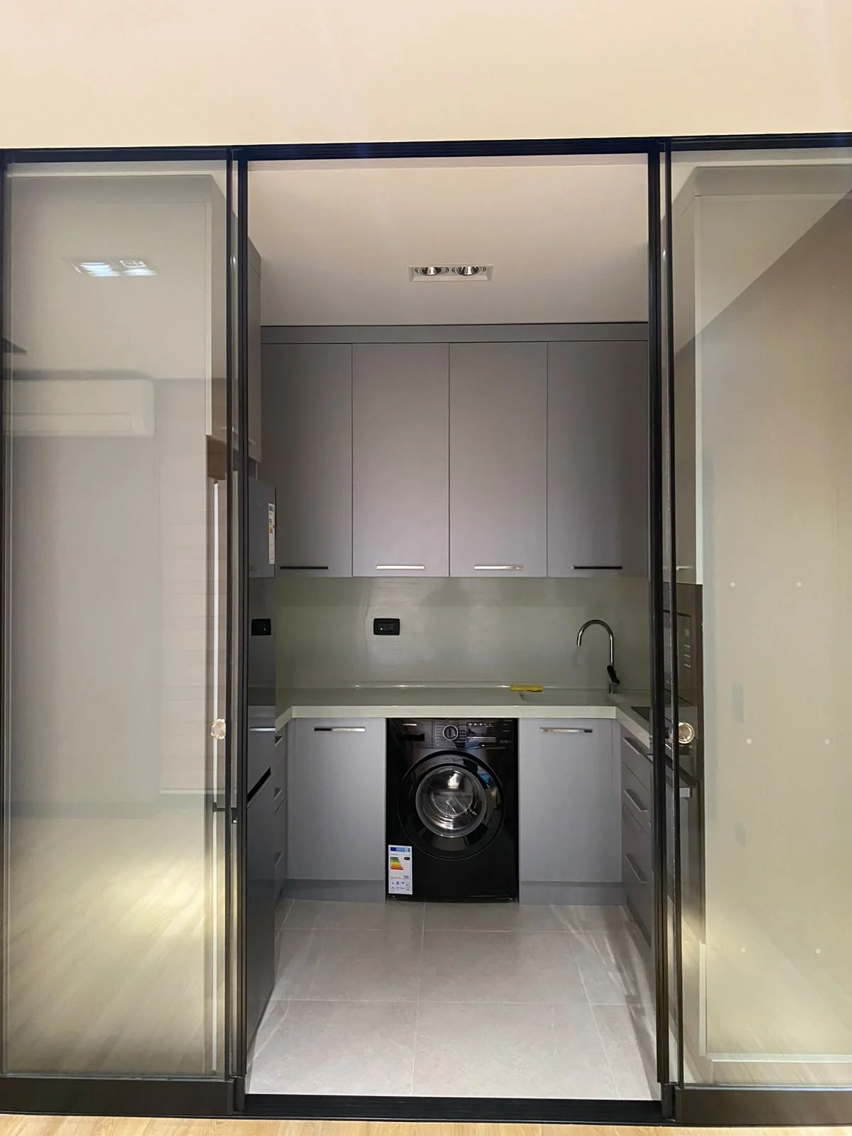 Kirayə 2 otaqlı Mənzil 106 m² Yasamal r.