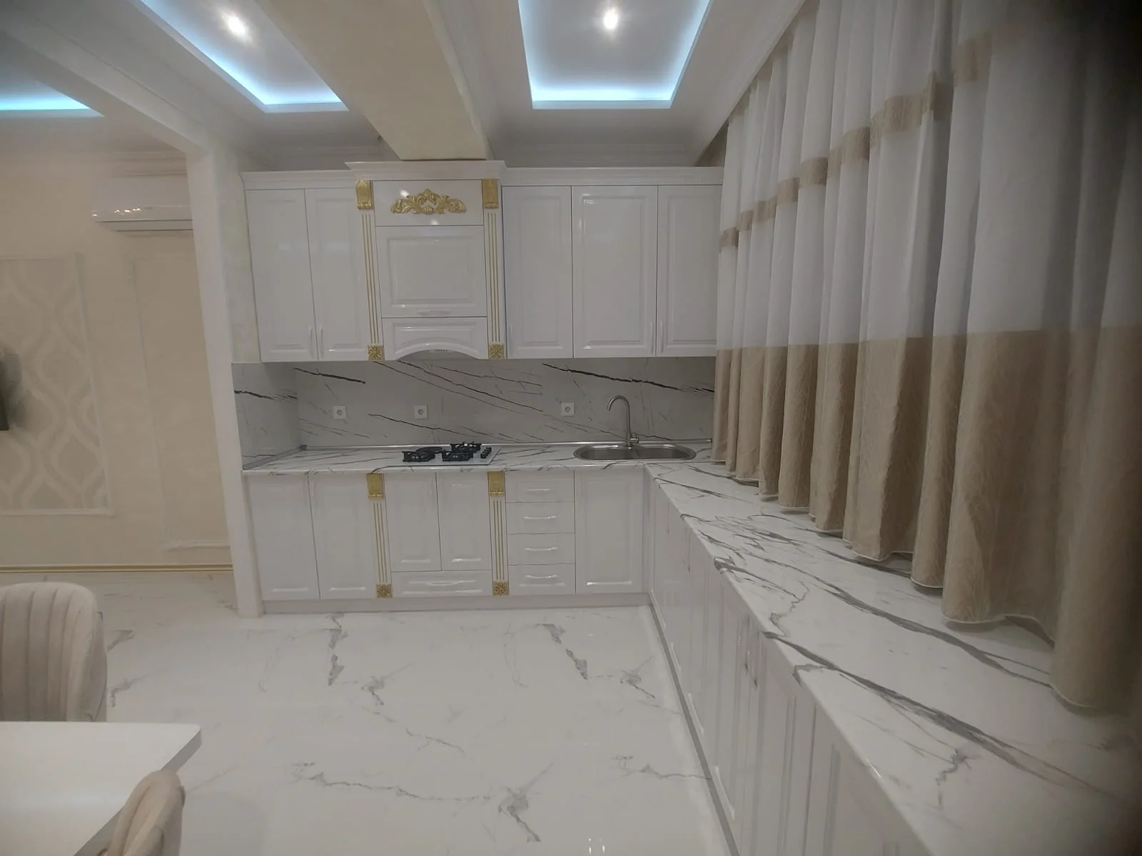 Kirayə 3 otaqlı Mənzil 103 m² Yasamal r. İnşaatçılar m. – şəkil 10