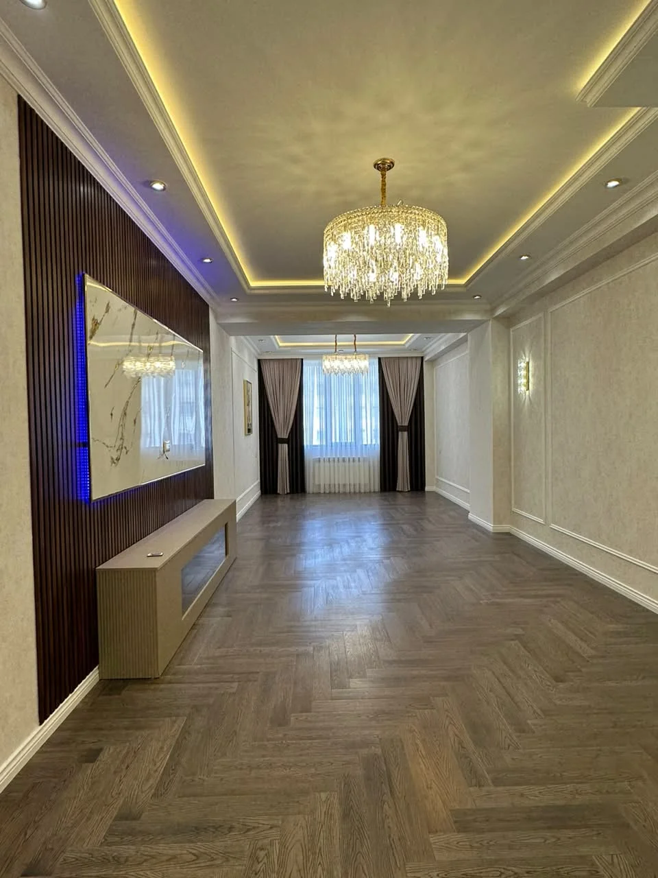 Satılır 4 otaqlı Mənzil 160 m² Xətai r.