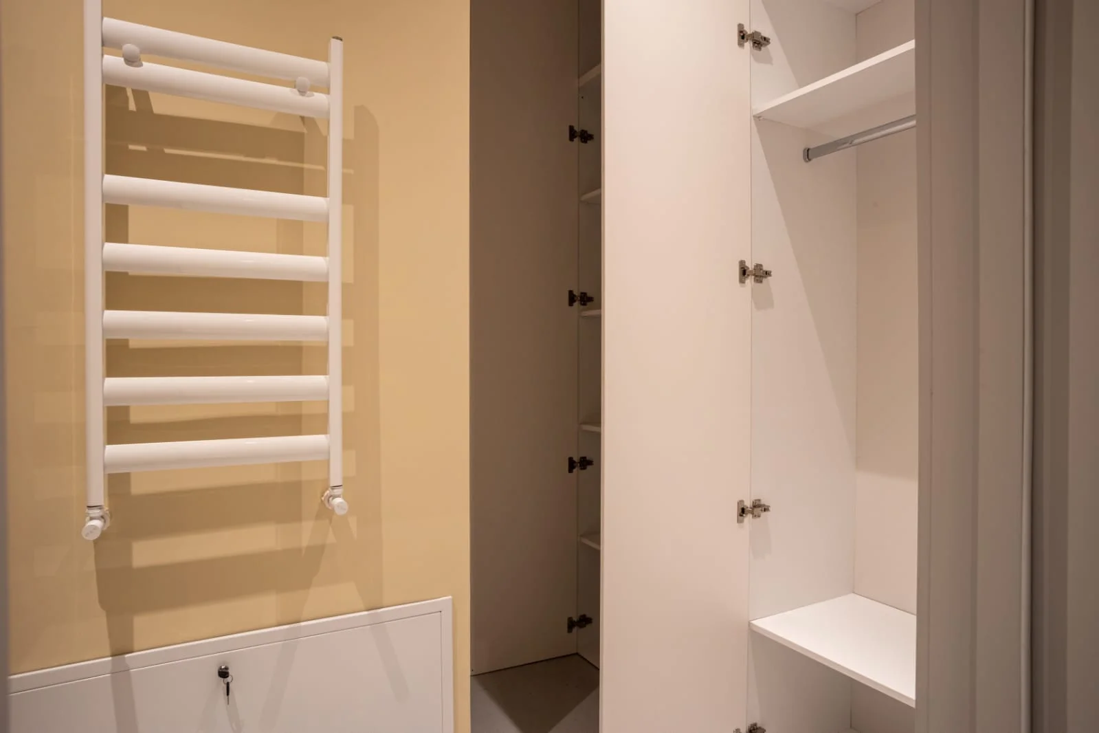 Kirayə 3 otaqlı Mənzil 160 m² Xətai r.