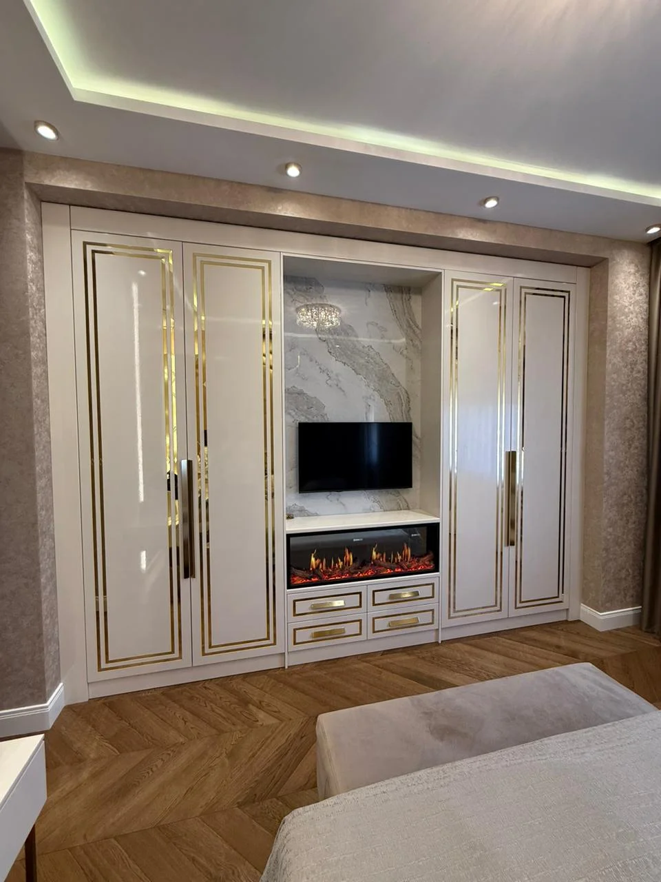 Аренда 4-комнатная Квартира 190 m² Xətai р-н Ağ şəhər пос. – şəkil 3