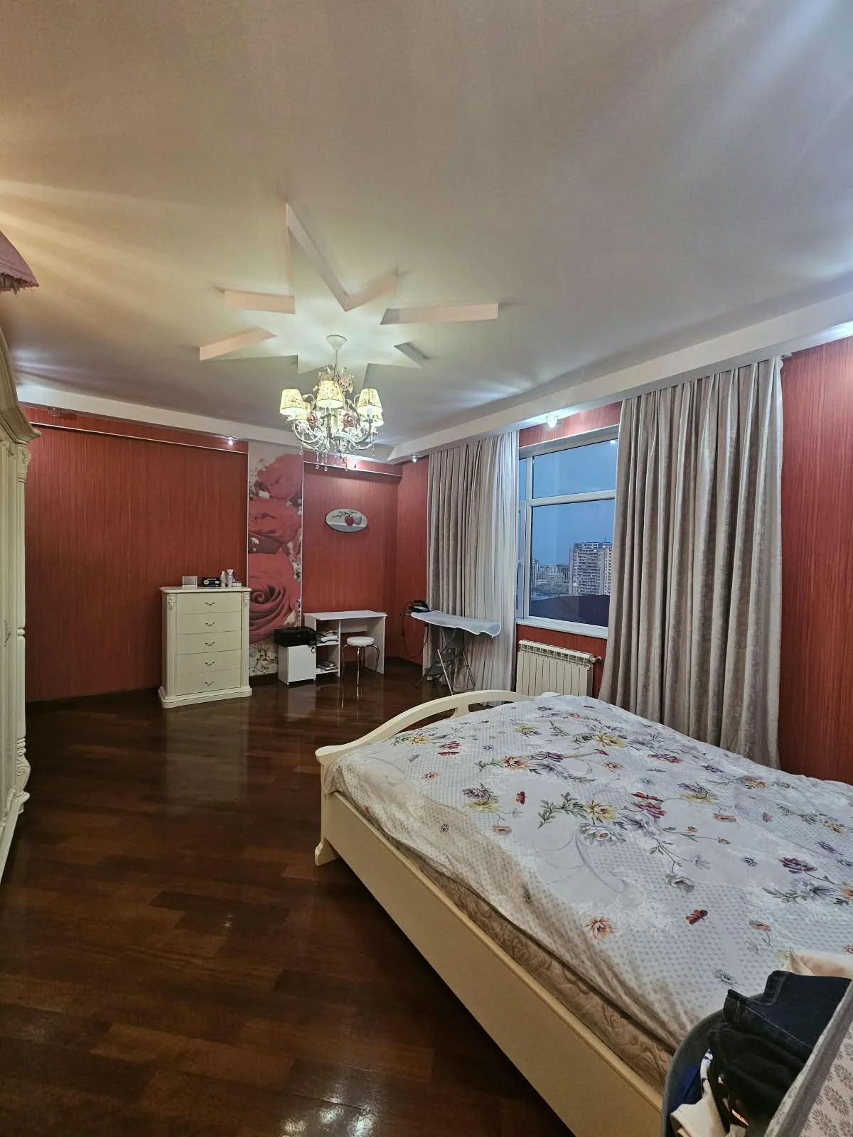 Satılır 3 otaqlı Mənzil 150 m² Yasamal r.