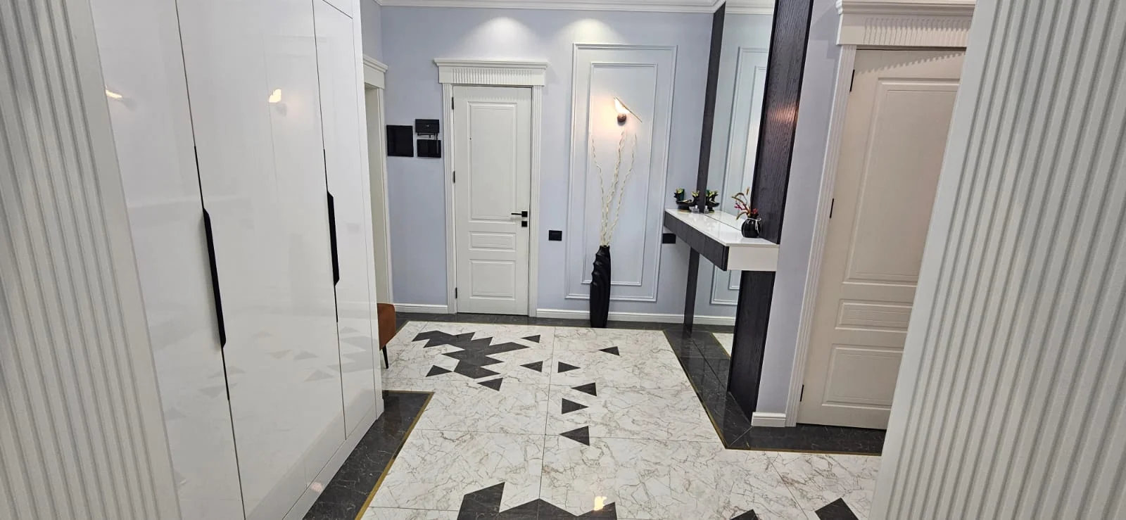 Kirayə 4 otaqlı Mənzil 180 m² Yasamal r.