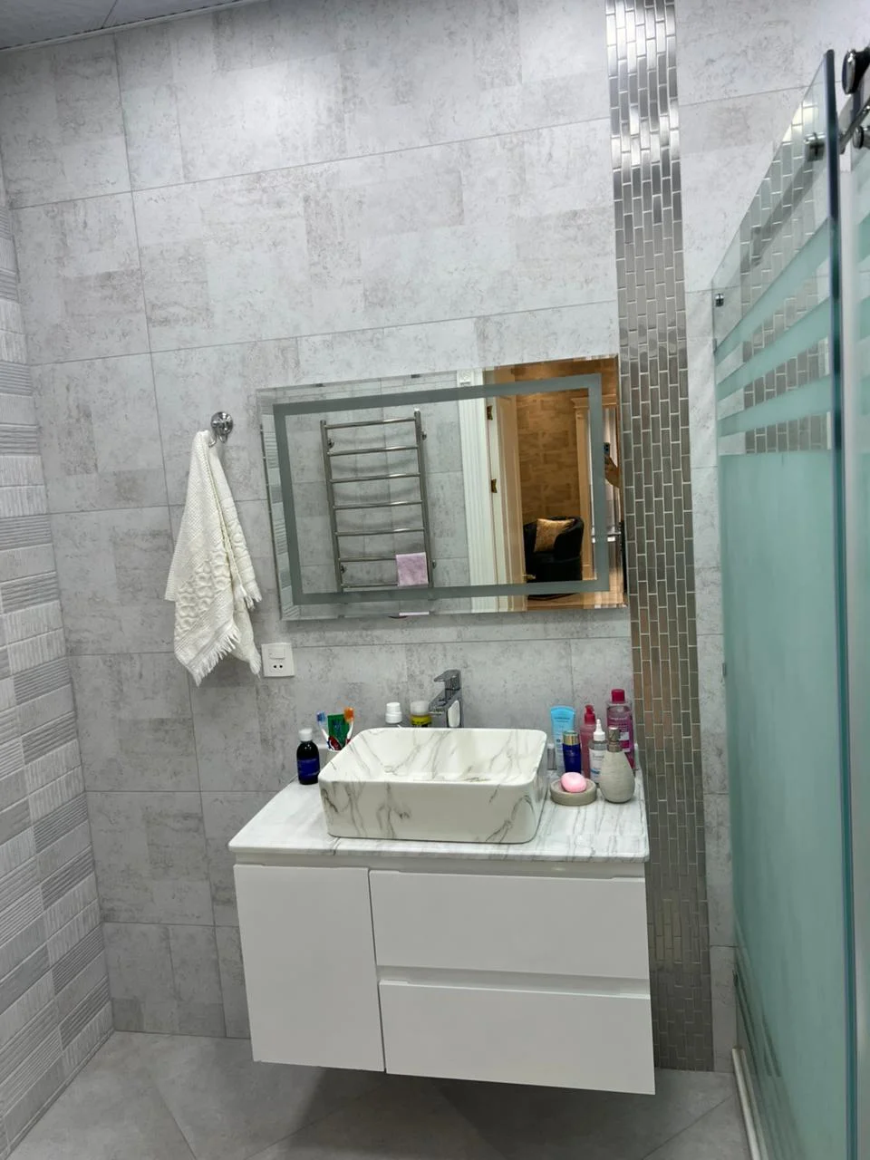 Kirayə 3 otaqlı Mənzil 148 m² Nəsimi r. – şəkil 8