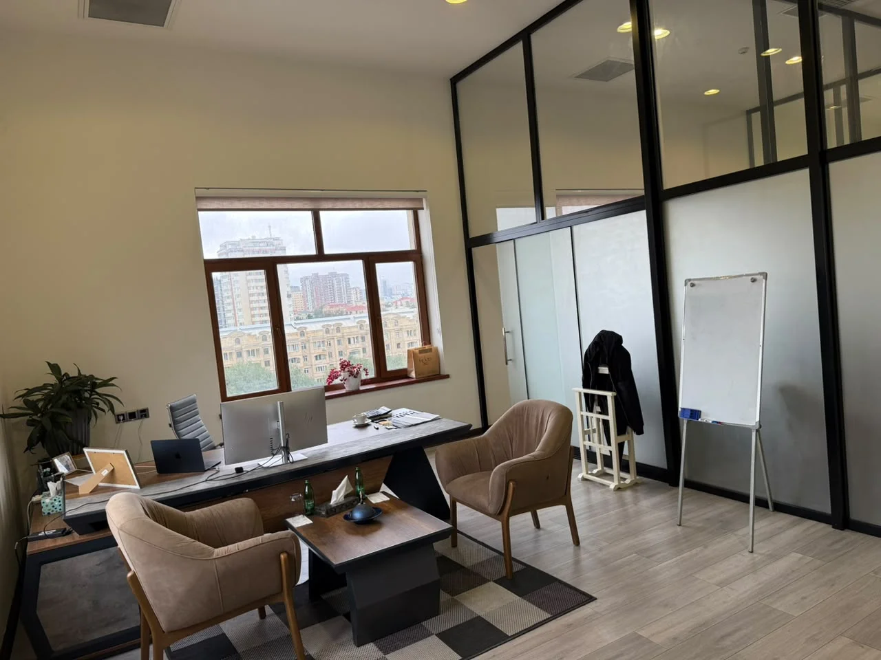 Kirayə 4 otaqlı Ofis 90 m² Nərimanov r. Gənclik m. – şəkil 12
