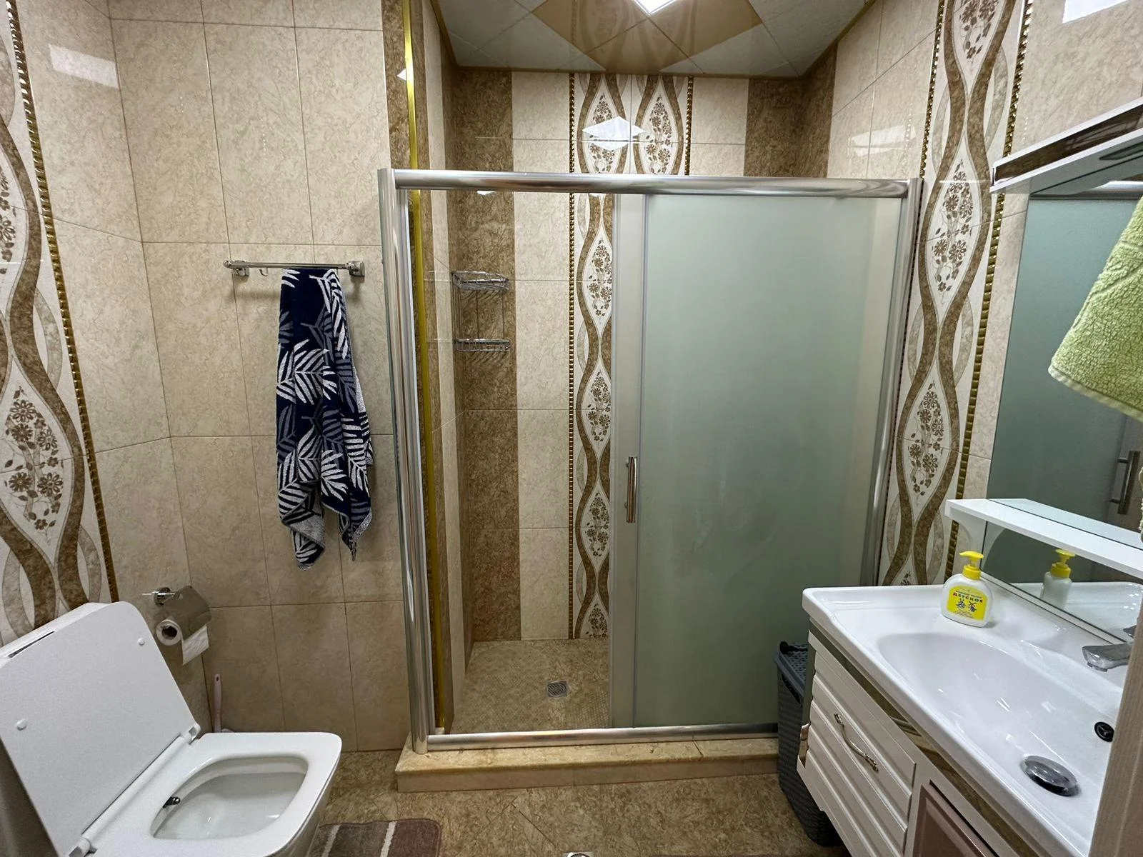 Kirayə 2 otaqlı Mənzil 95 m² Xətai r. Ağ şəhər q. – şəkil 15