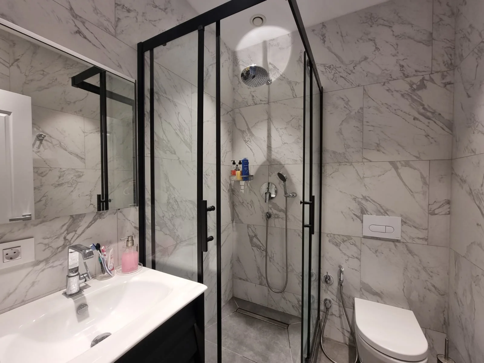 Kirayə 3 otaqlı Mənzil 100 m² Xətai r. Ağ şəhər q. – şəkil 13