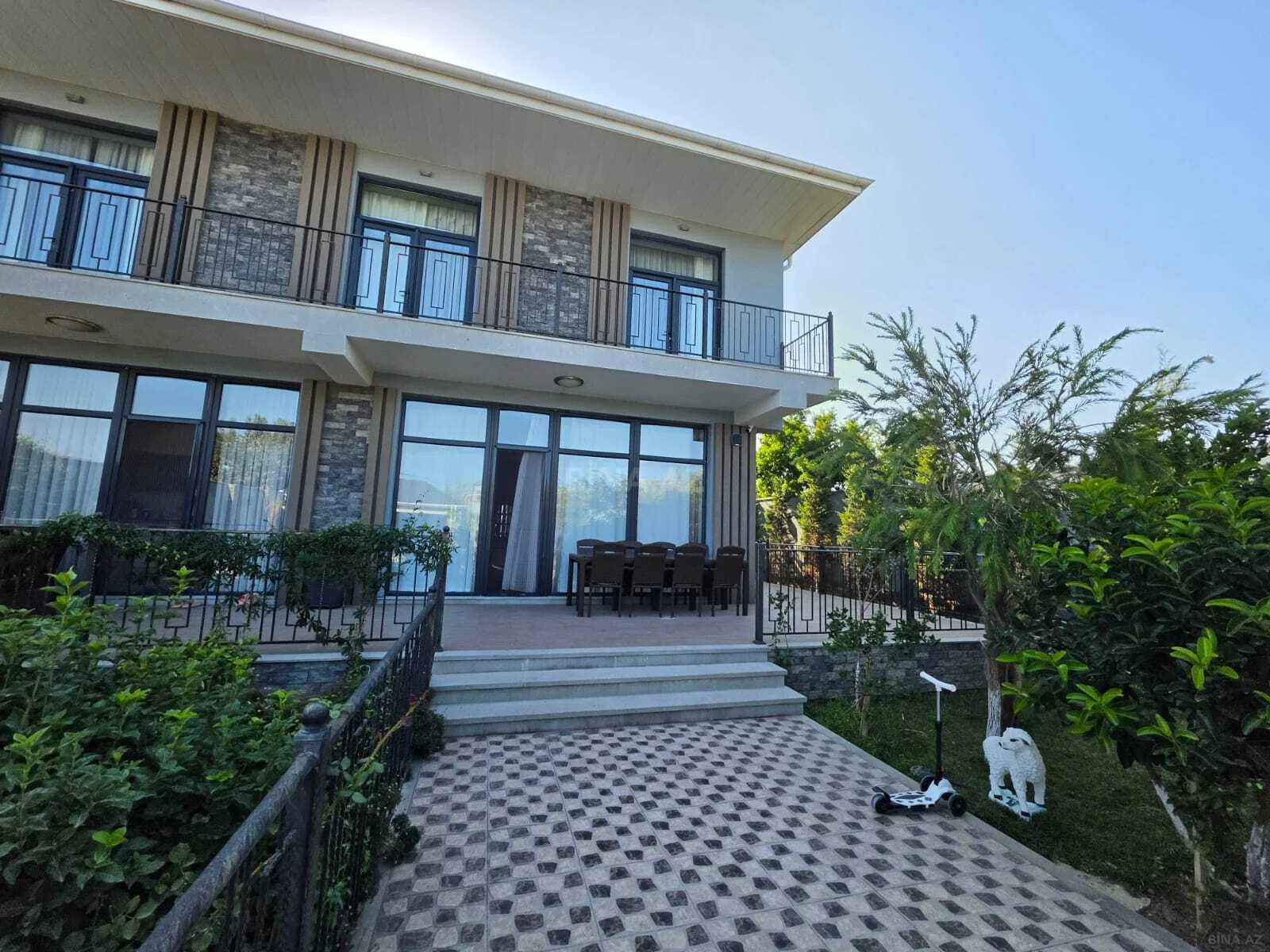 Buzovnada villa