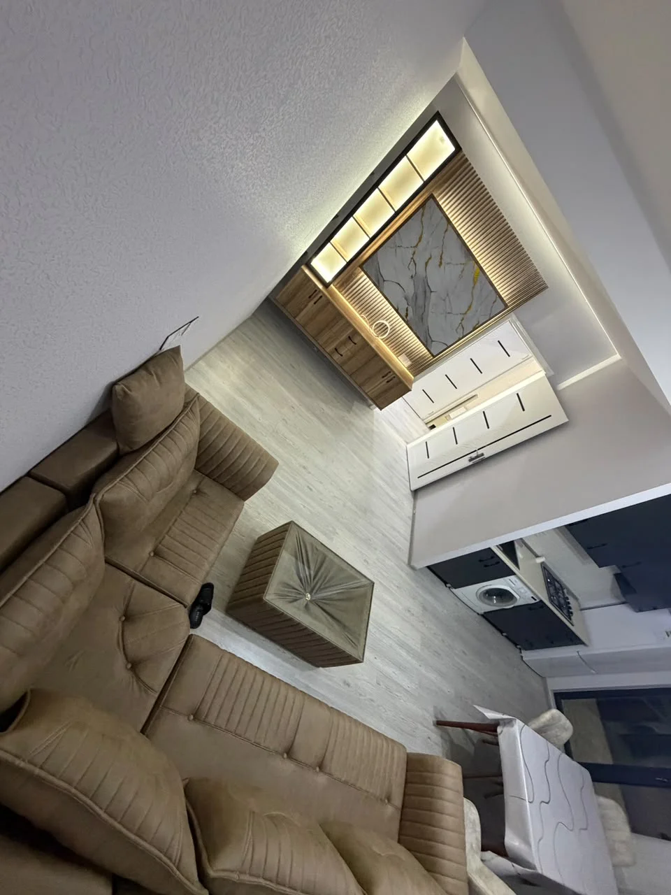 Kirayə 3 otaqlı Mənzil 75 m² Nərimanov r.