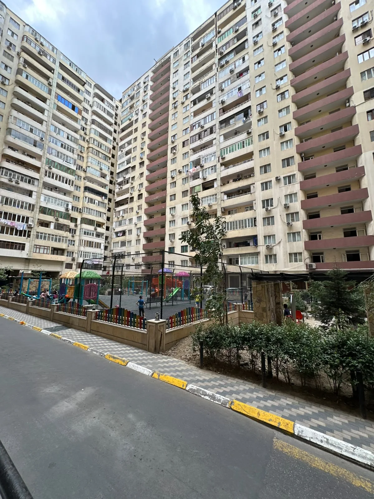 Kirayə 3 otaqlı Mənzil 120 m² Nərimanov r. Nərimanov m. – şəkil 1