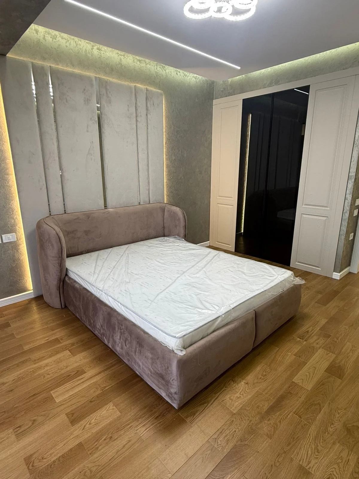 Satılık 3 odalı Daire 125 m² Xətai ilçesi Şah İsmayıl Xətai metro – şəkil 2