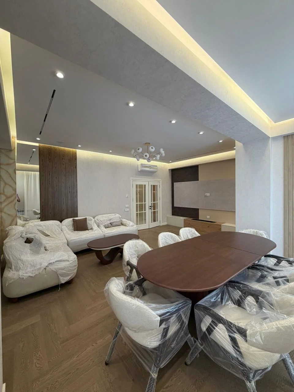 Kirayə 3 otaqlı Mənzil 165 m² Yasamal r.