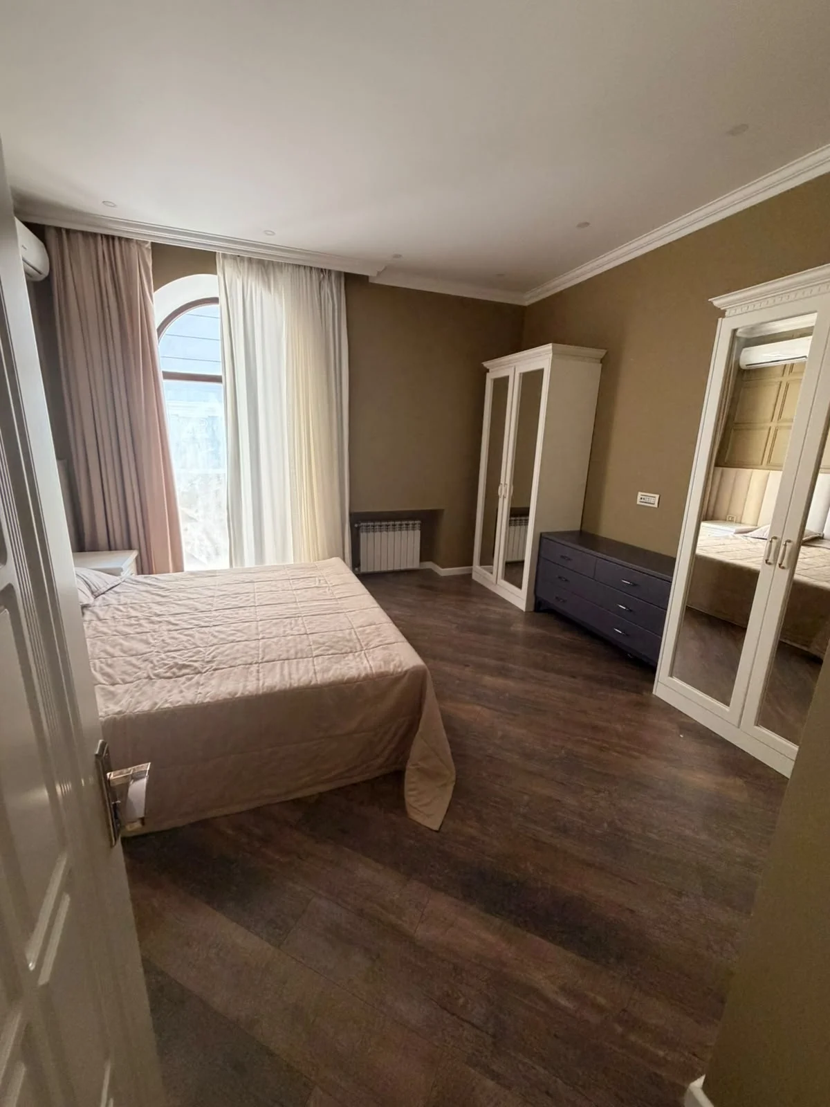 For rent 4-room Apartment 350 m² Nərimanov dist. Gənclik metro – şəkil 7