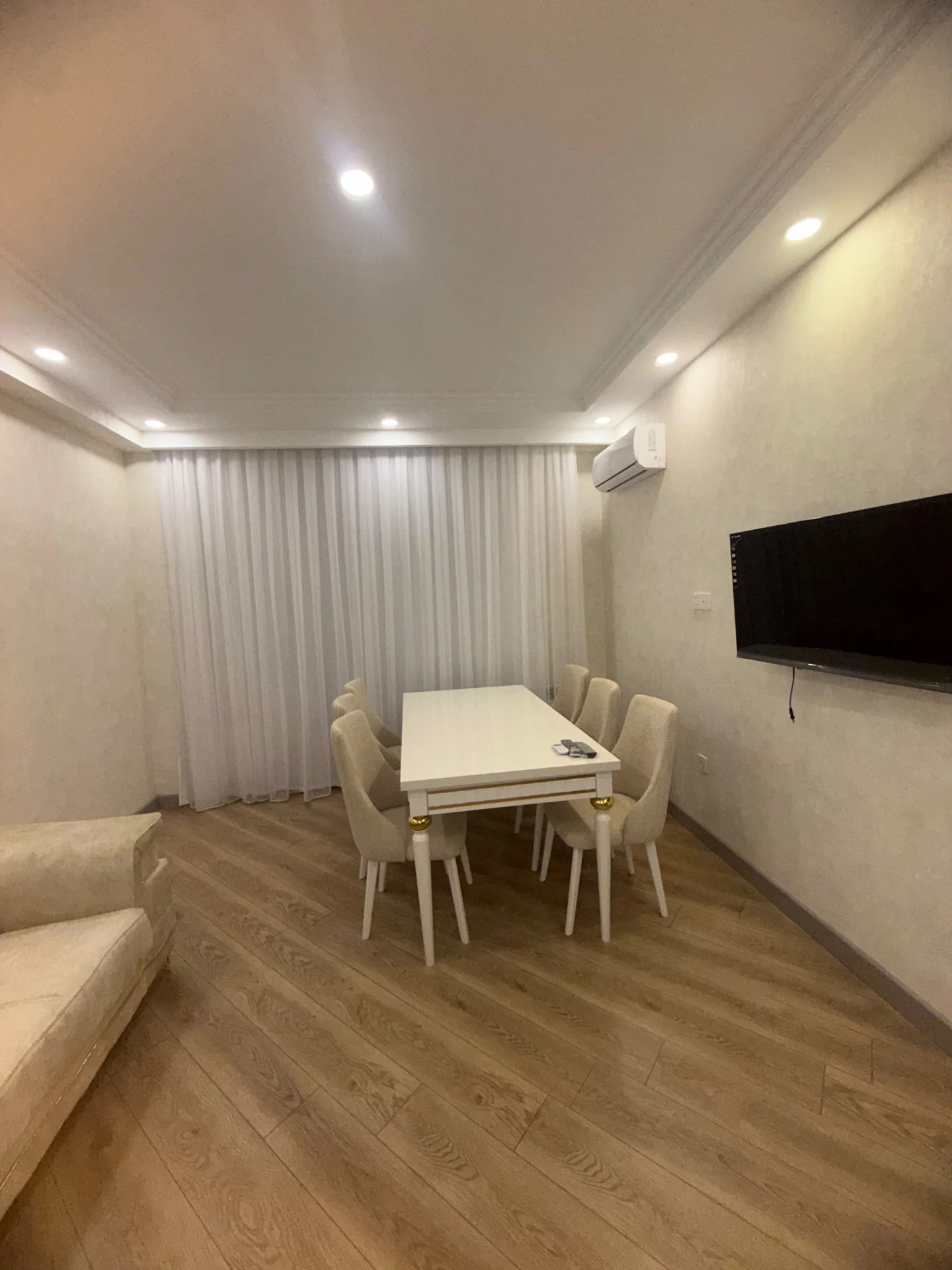 Kirayə 2 otaqlı Mənzil 70 m² Binəqədi r.