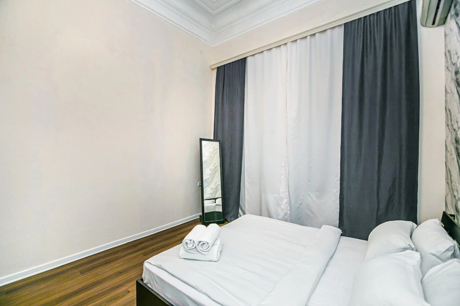 For rent 5-room Apartment 160 m² Səbail dist. – şəkil 6