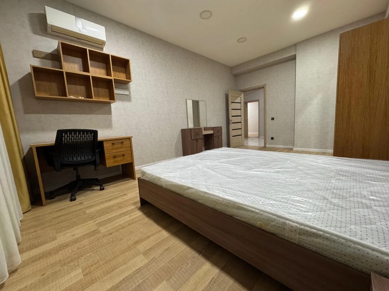 For rent 4-room Apartment 150 m² Nərimanov dist. Gənclik metro – şəkil 9