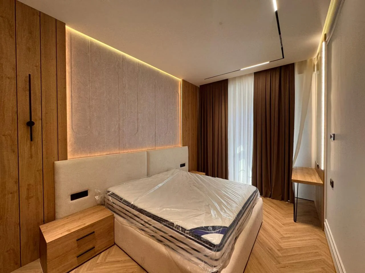Kirayə 3 otaqlı Mənzil 110 m² Xətai r.