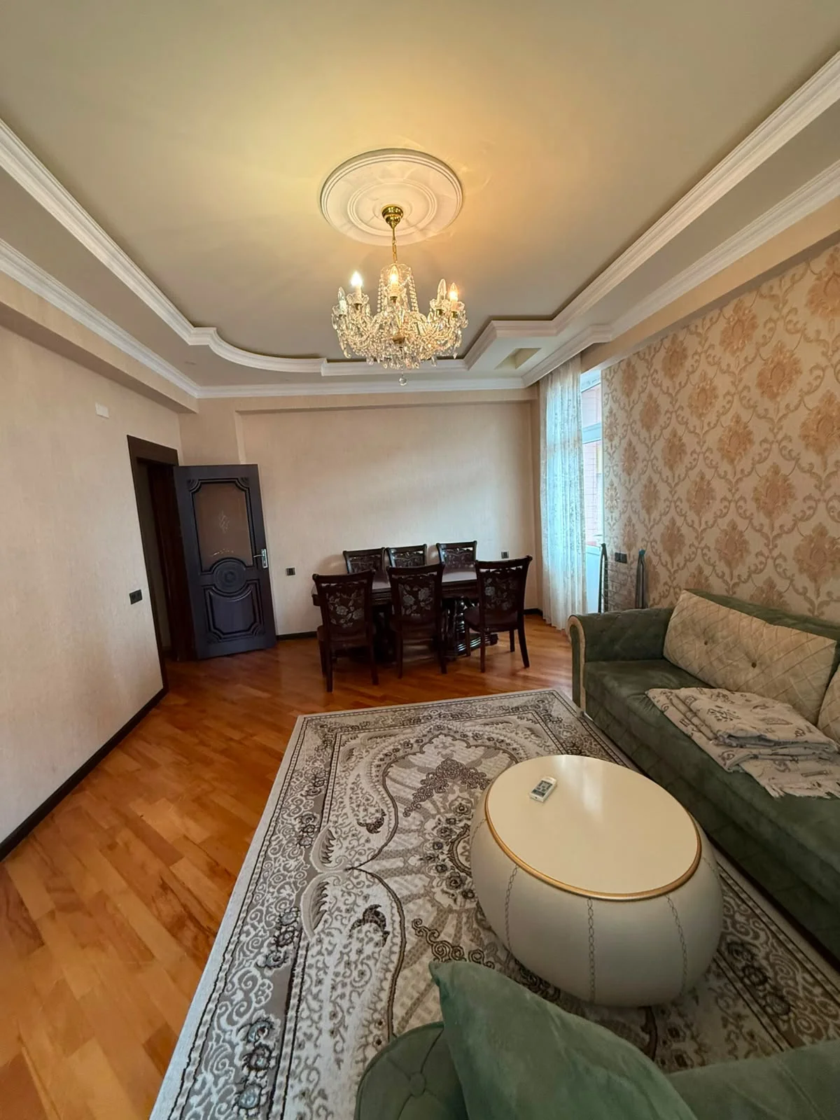 Kirayə 3 otaqlı Mənzil 125 m² Nəsimi r.