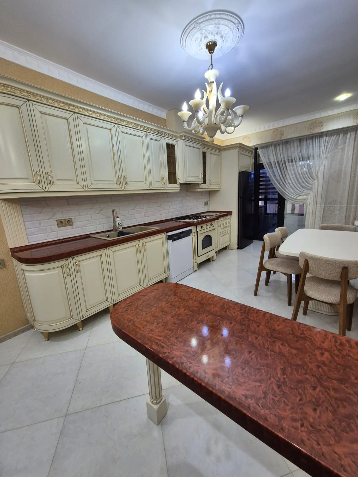 Kirayə 2 otaqlı Mənzil 114 m² Nəsimi r. – şəkil 12