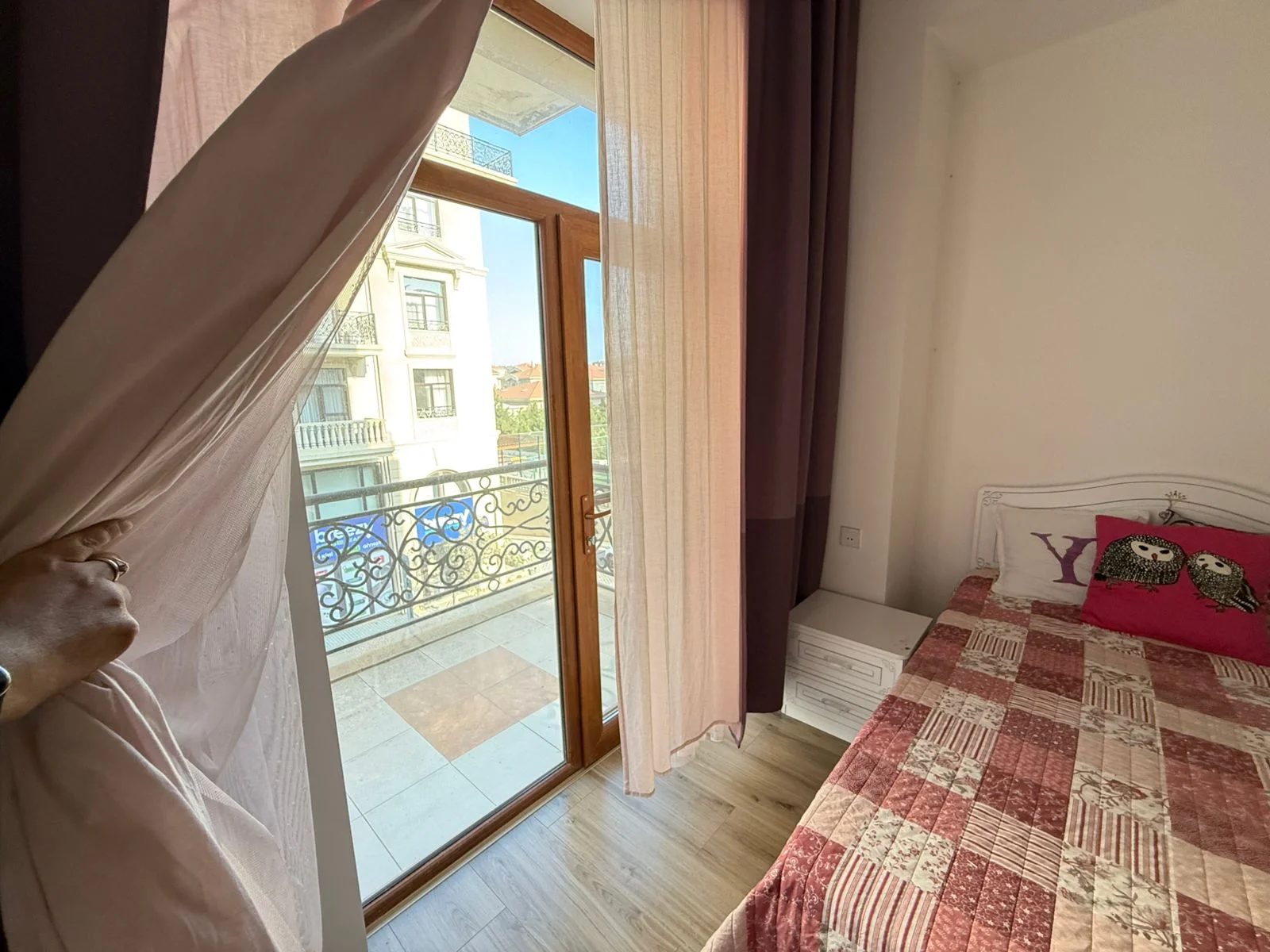 Kirayə 4 otaqlı Mənzil 220 m² Xətai r. Ağ şəhər q. – şəkil 9