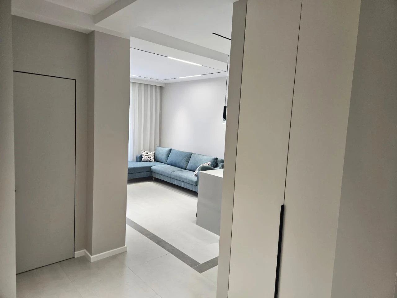 Kirayə 2 otaqlı Mənzil 65 m² Xətai r.