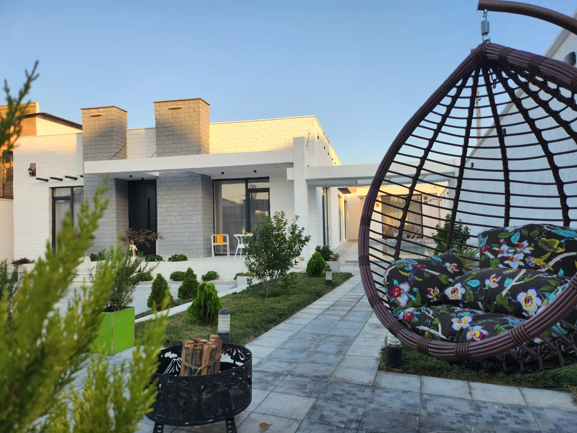 Satılır 4 otaqlı Həyət evi / Bağ evi 180 m² Xəzər r.