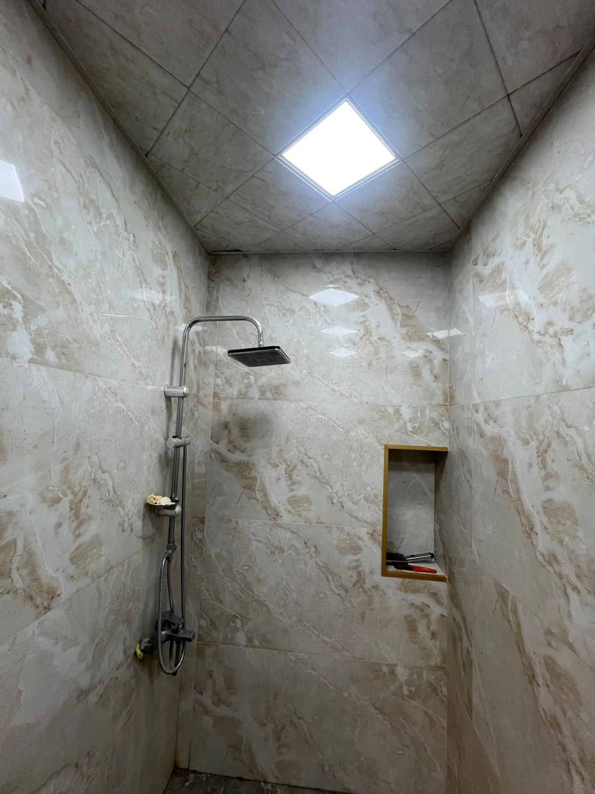 Kirayə 2 otaqlı Mənzil 60 m² Nəsimi r.