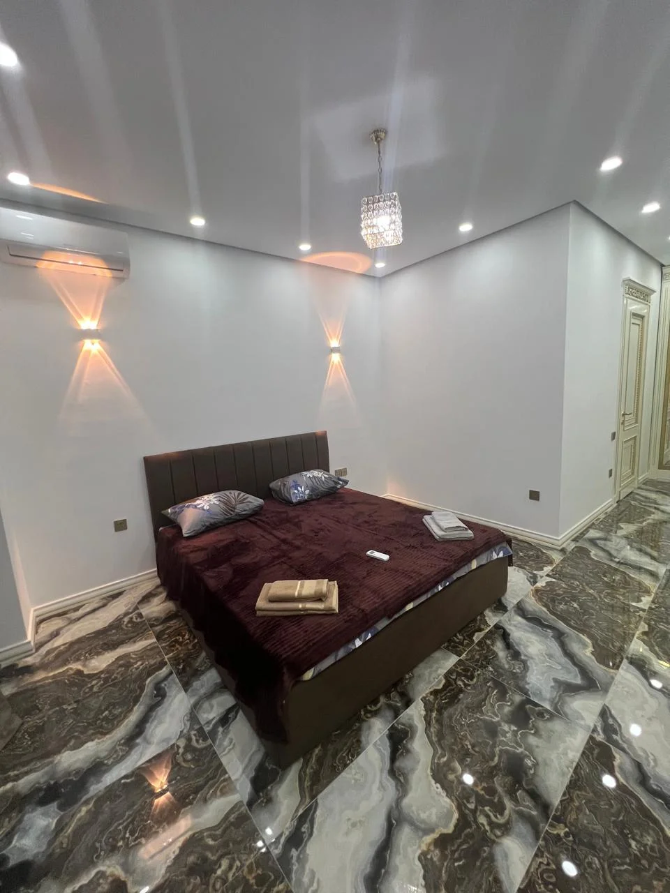 Kirayə 4 otaqlı Mənzil 178 m² Yasamal r. – şəkil 7