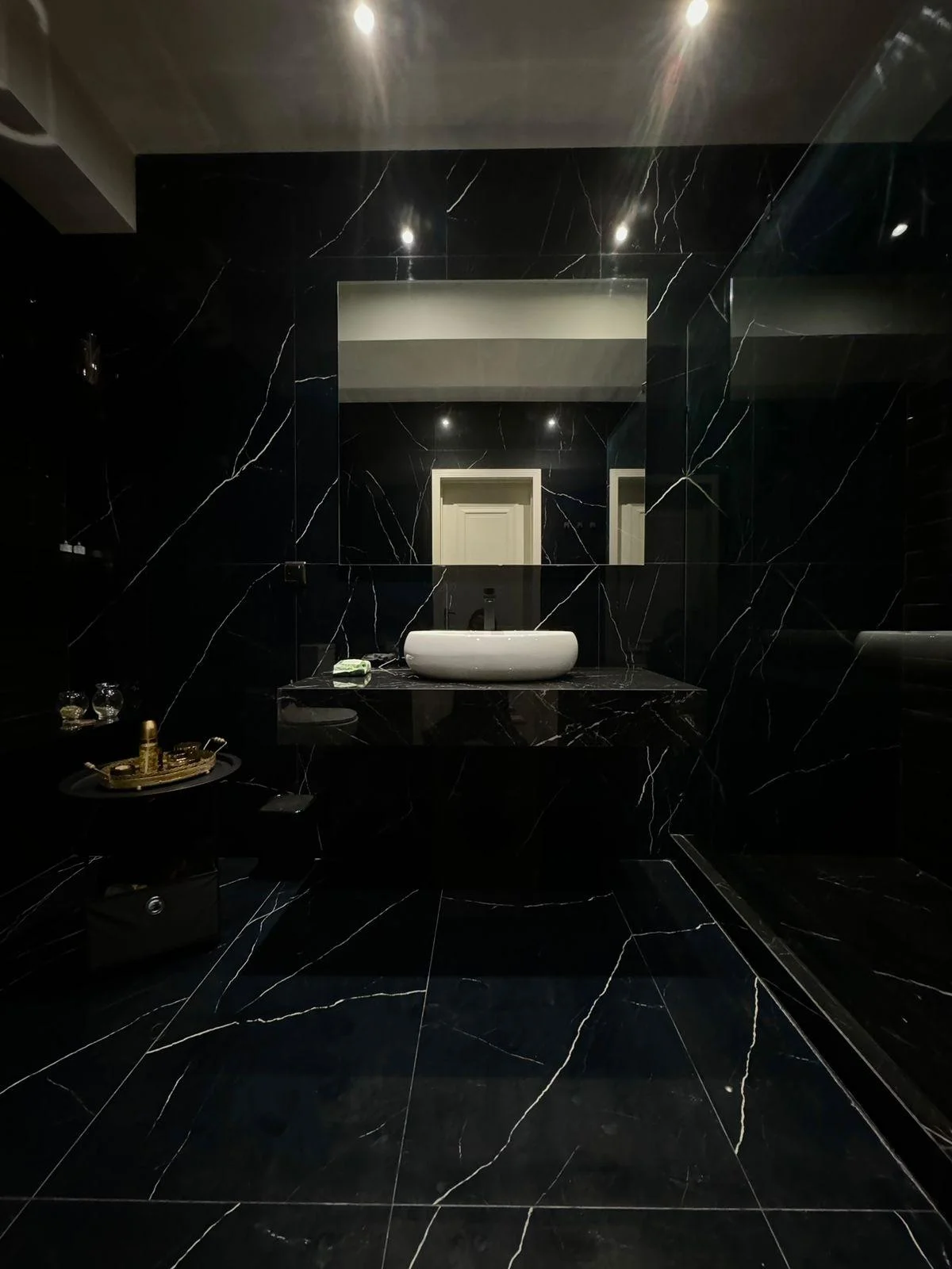 Kirayə 2 otaqlı Mənzil 100 m² Nəsimi r. – şəkil 11