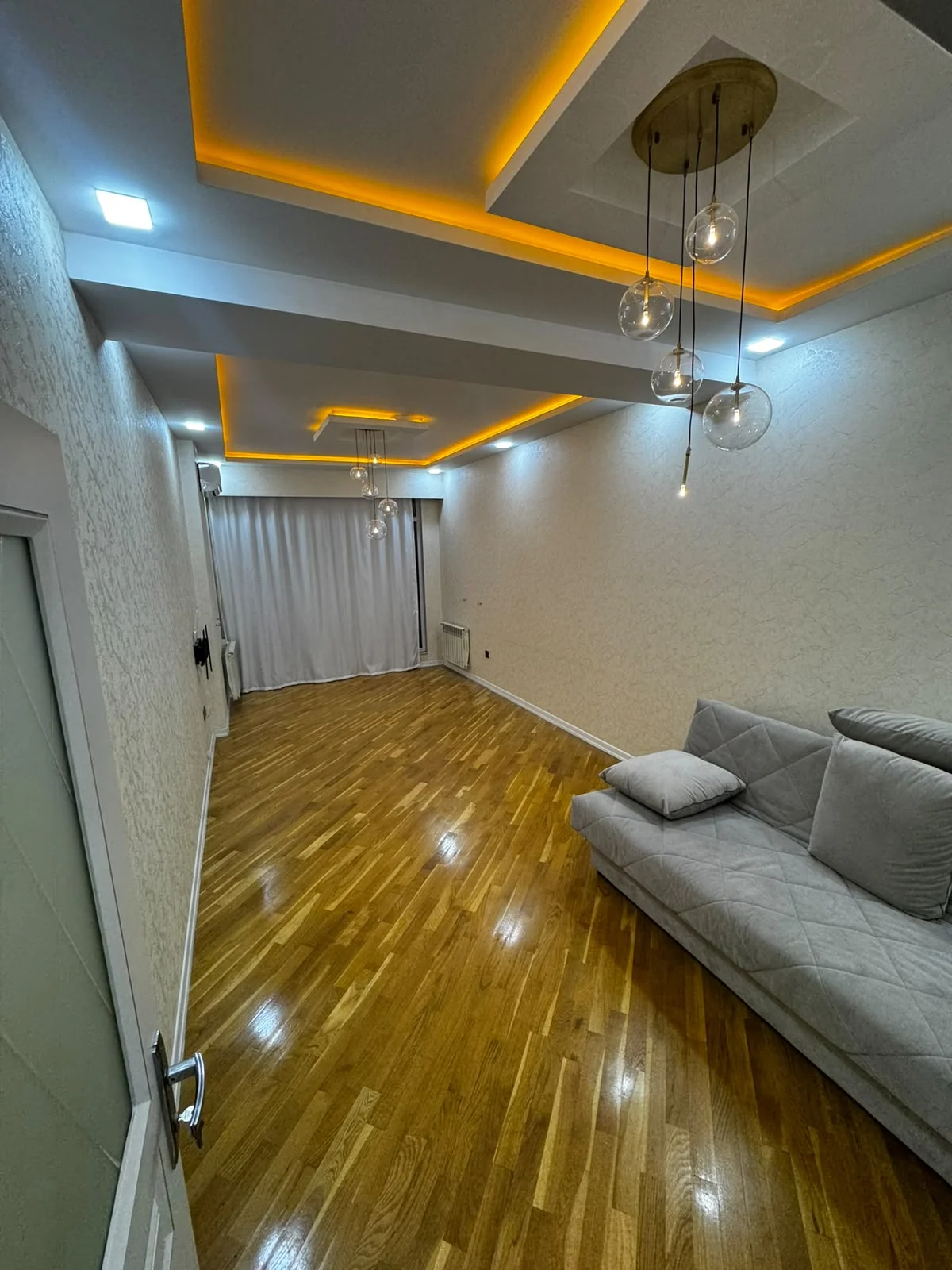 Kirayə 3 otaqlı Mənzil 105 m² Yasamal r. 20 Yanvar m. – şəkil 1