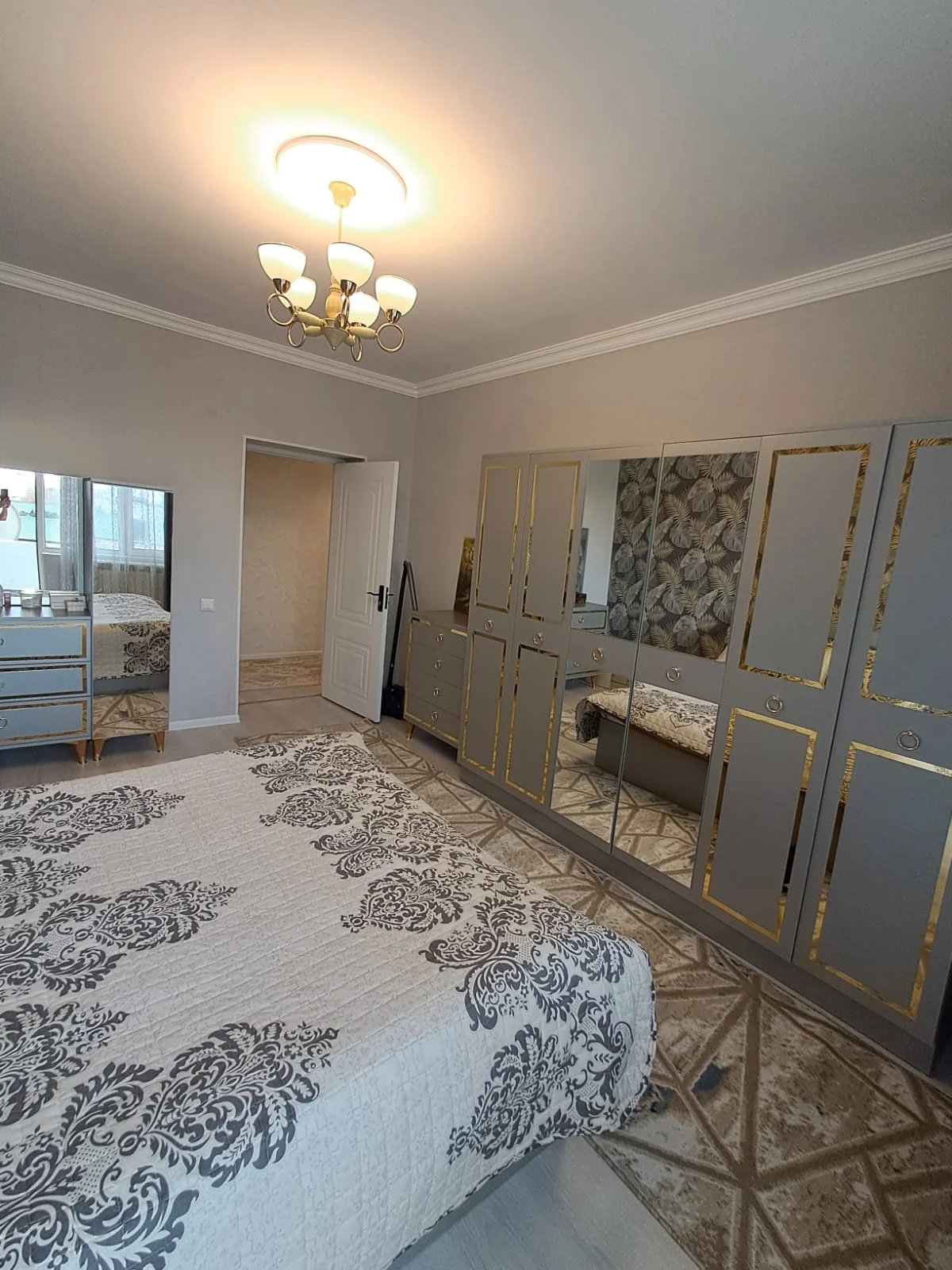 Kirayə 3 otaqlı Mənzil 100 m² Nəsimi r. – şəkil 3
