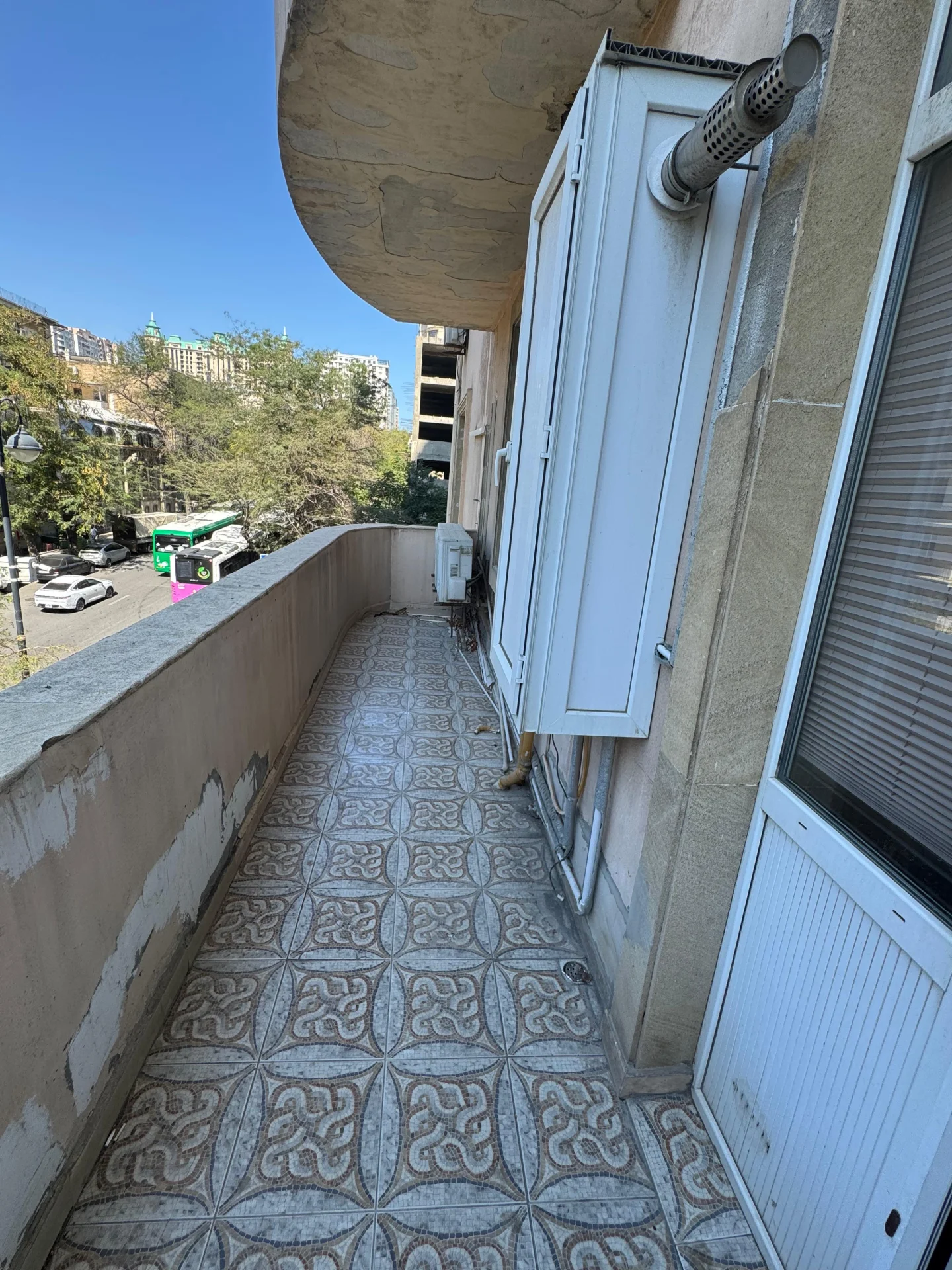 Kirayə 3 otaqlı Ofis 135 m² Yasamal r. Nizami m. – şəkil 4