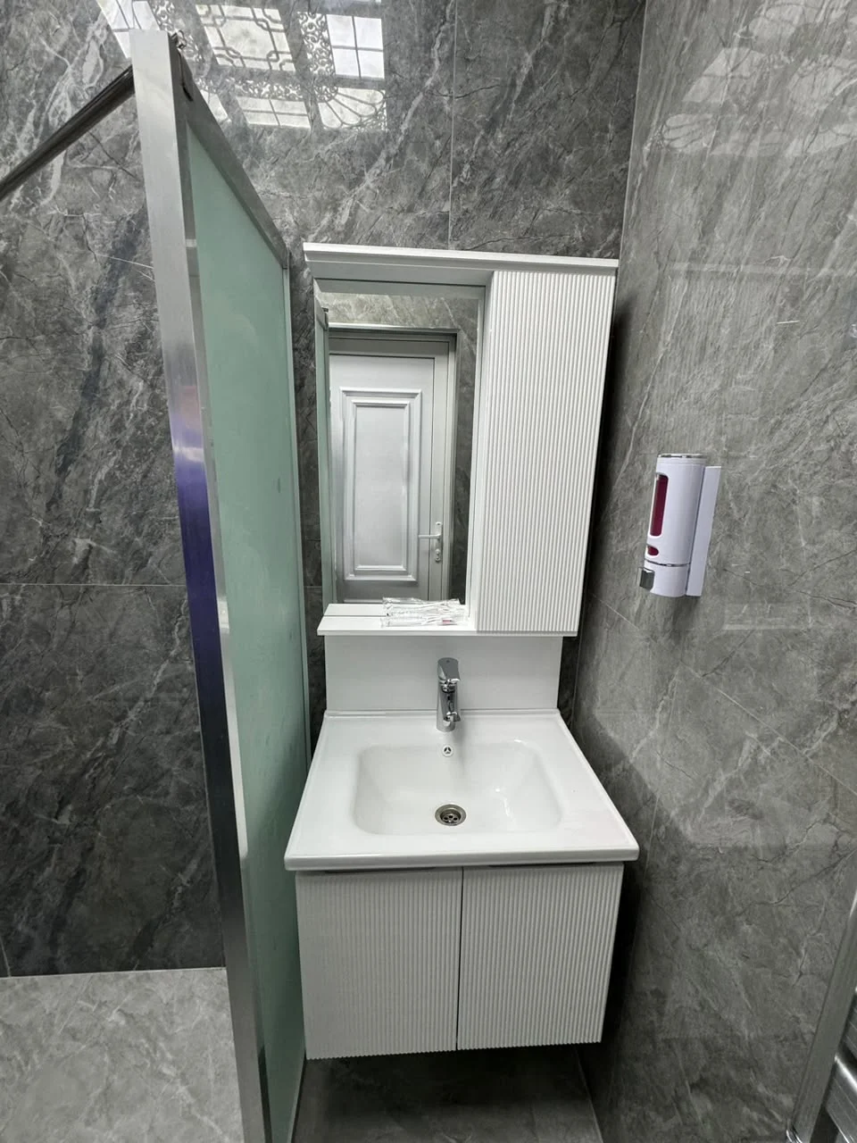 Kirayə 1 otaqlı Mənzil 45 m² Nərimanov r. – şəkil 13