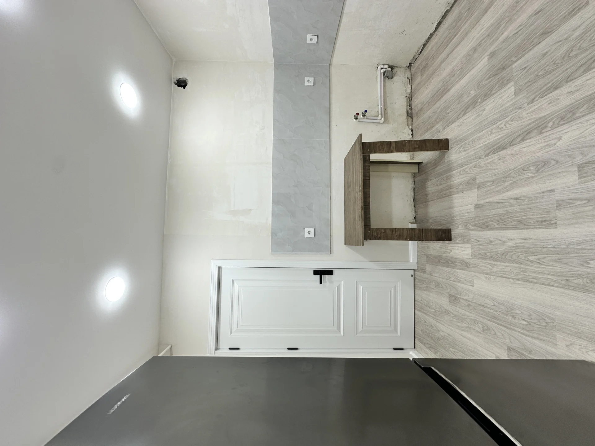 Satılır 2 otaqlı Mənzil 6 m² Xətai r.