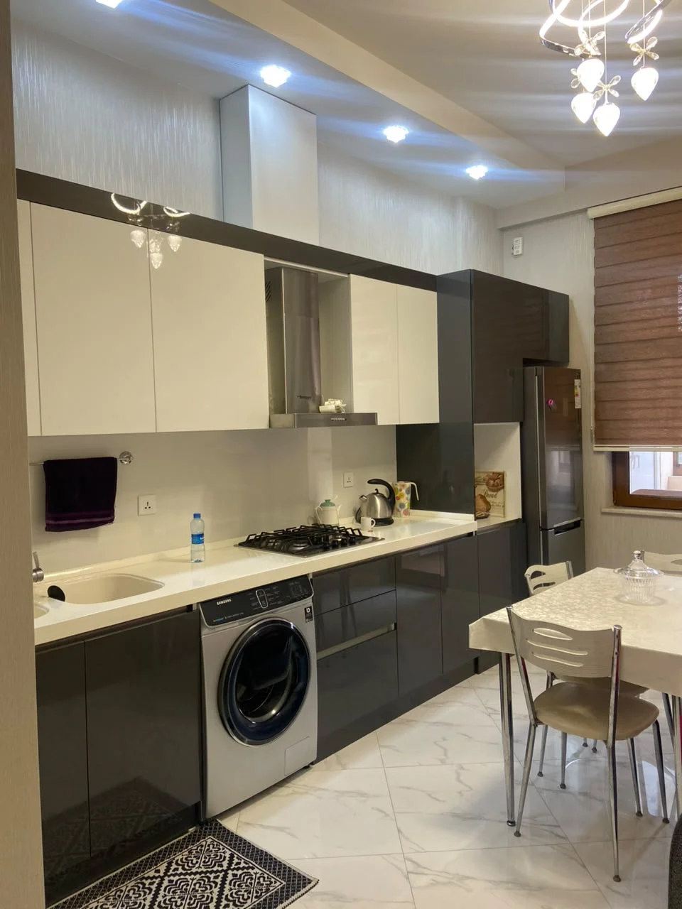 Kirayə 2 otaqlı Mənzil 80 m² Yasamal r. İnşaatçılar m. – şəkil 5
