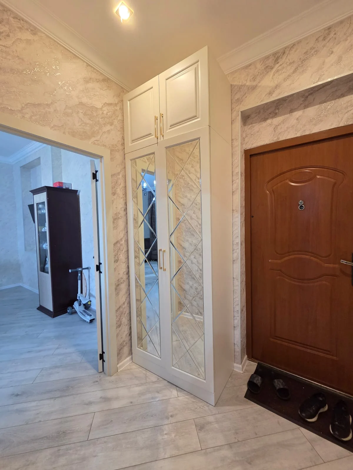 Satılır 2 otaqlı Mənzil 55 m²  8 Noyabr m. – şəkil 12