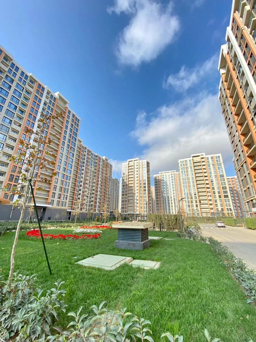 Kirayə 3 otaqlı Mənzil 58 m² Yasamal r. Elmlər Akademiyası m. – şəkil 1