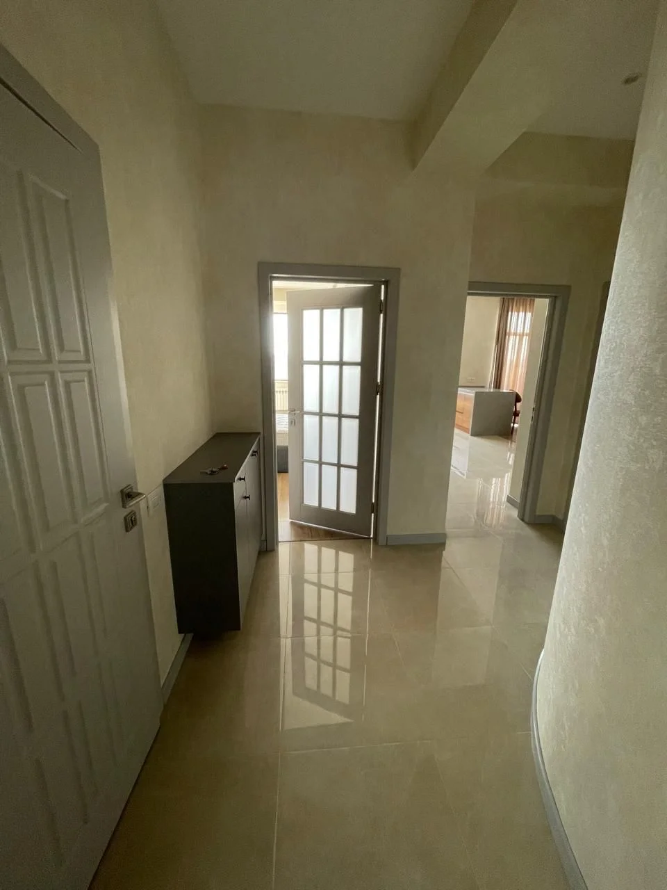 Kirayə 2 otaqlı Mənzil 85 m² Nərimanov r.