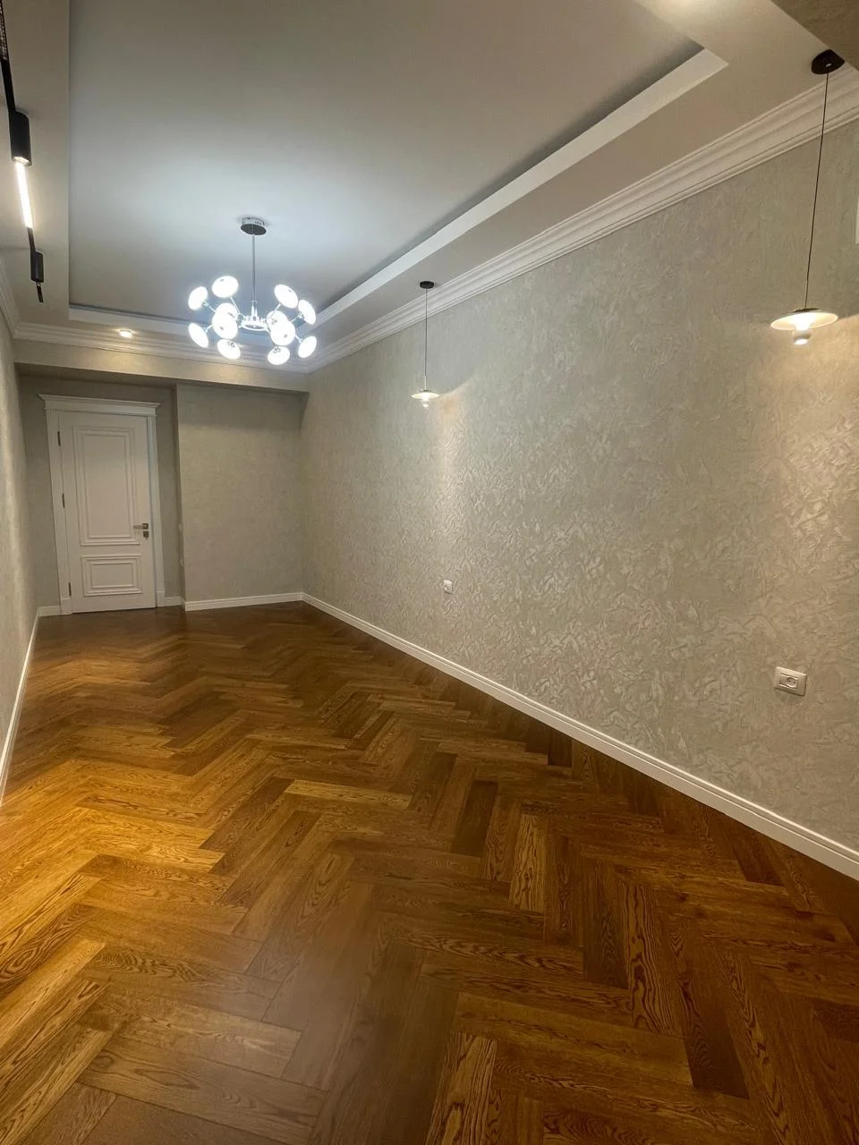 Kirayə 4 otaqlı Mənzil 200 m² Xətai r. Ağ şəhər q. – şəkil 8