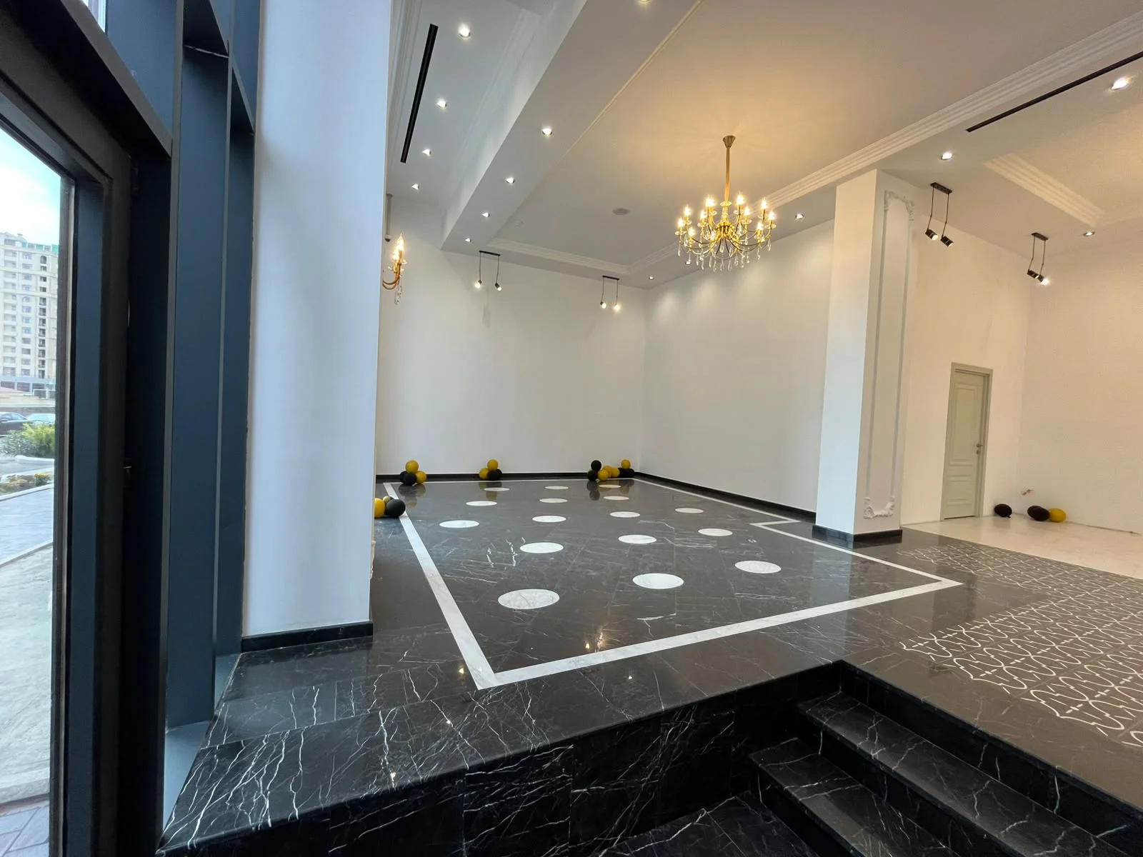 Kirayə Obyekt 250 m² Xətai r.