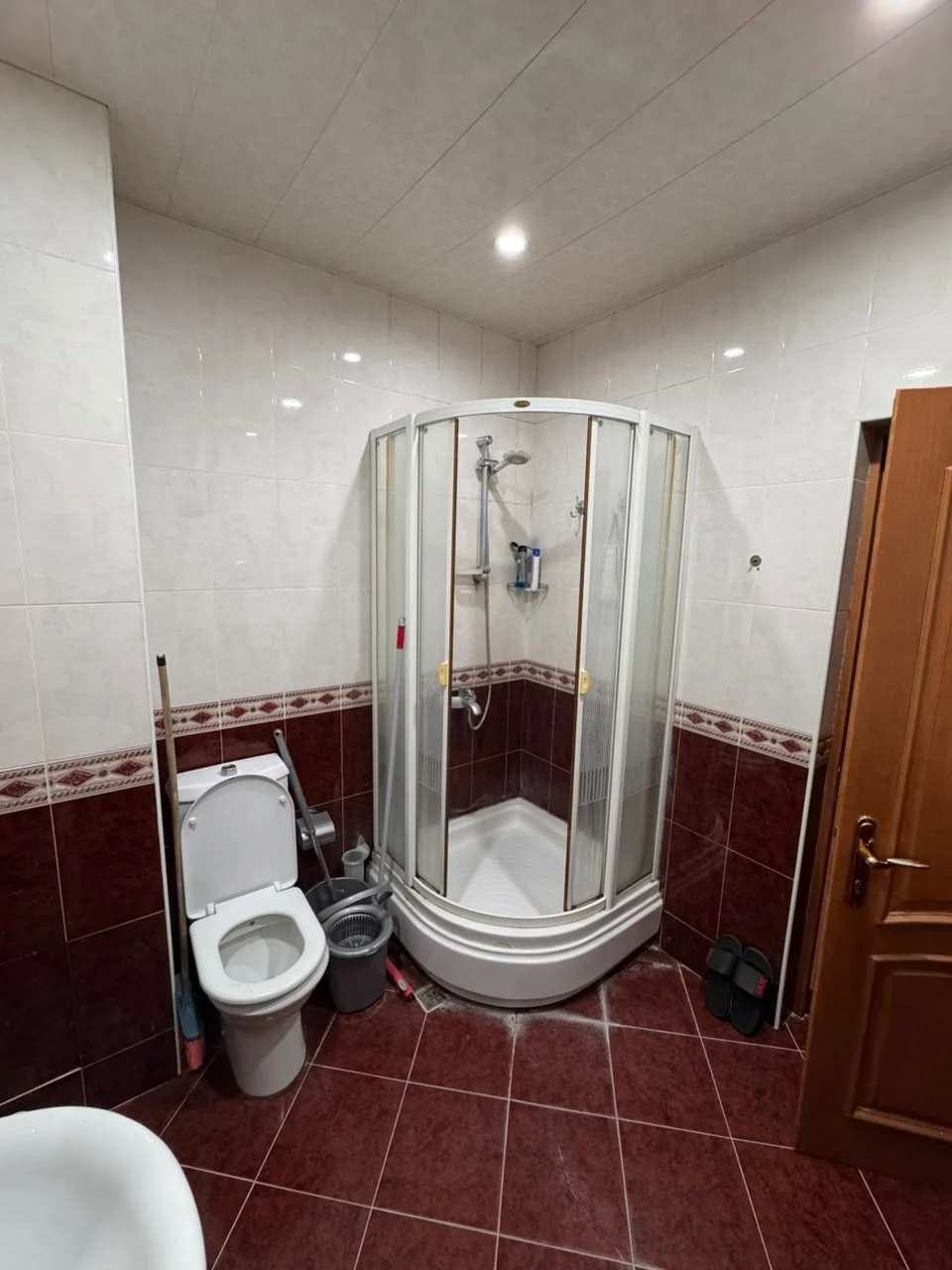Kirayə 3 otaqlı Mənzil 140 m² Nəsimi r.