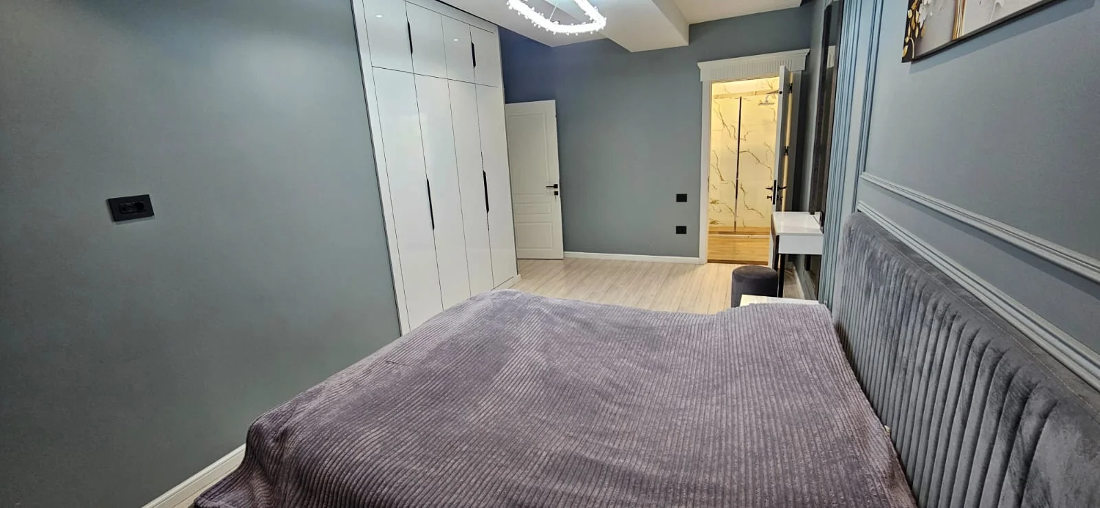 Kirayə 4 otaqlı Mənzil 180 m² Yasamal r.