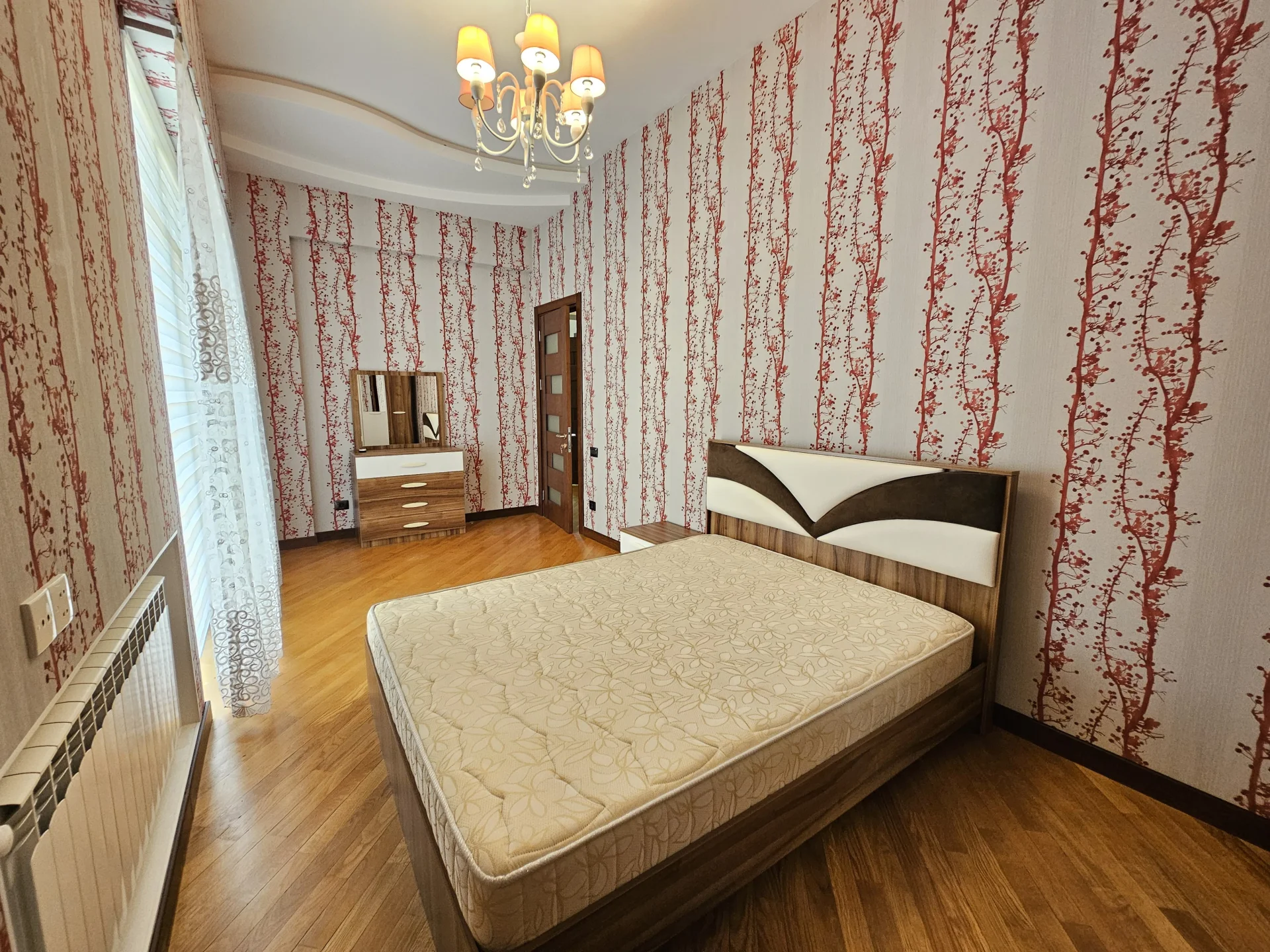 🏡 QIŞ PARKININ YANINDA