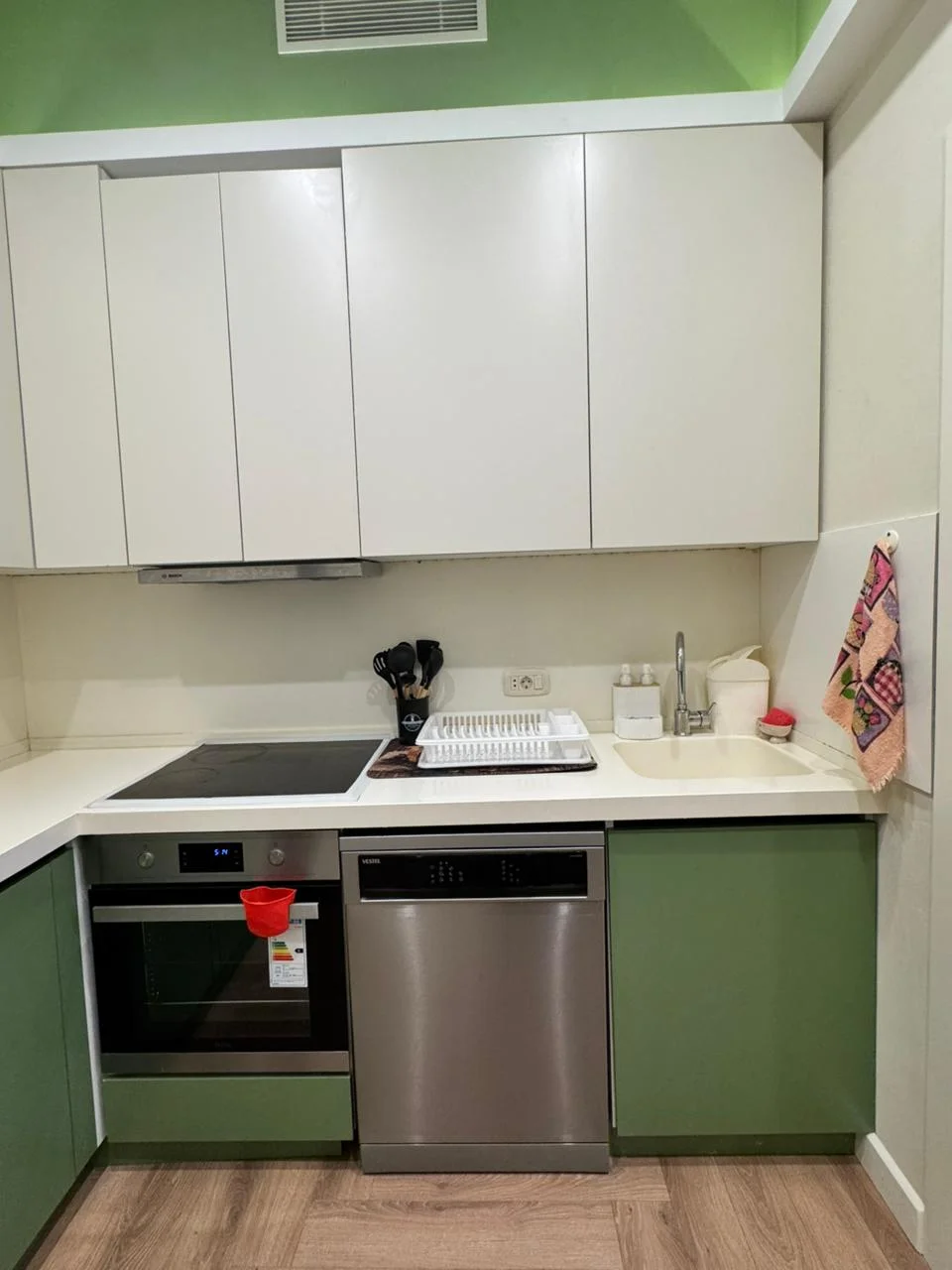 Kirayə 2 otaqlı Mənzil 70 m² Xətai r.